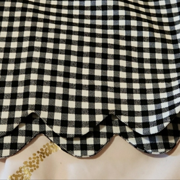 Zac & Rachel scallop hem shorts, sz 14, NWOT - Picture 3 of 4